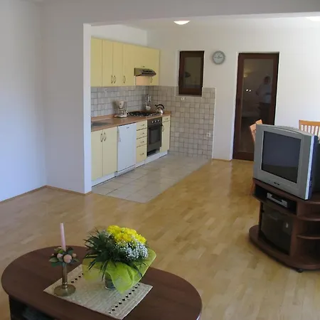 Maja شقة باشْكا